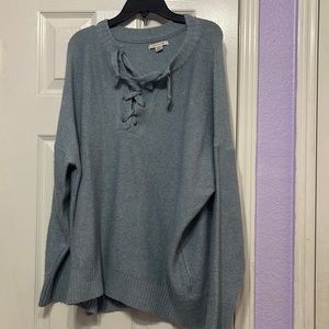 Women’s American Eagle light blue sweater size XS